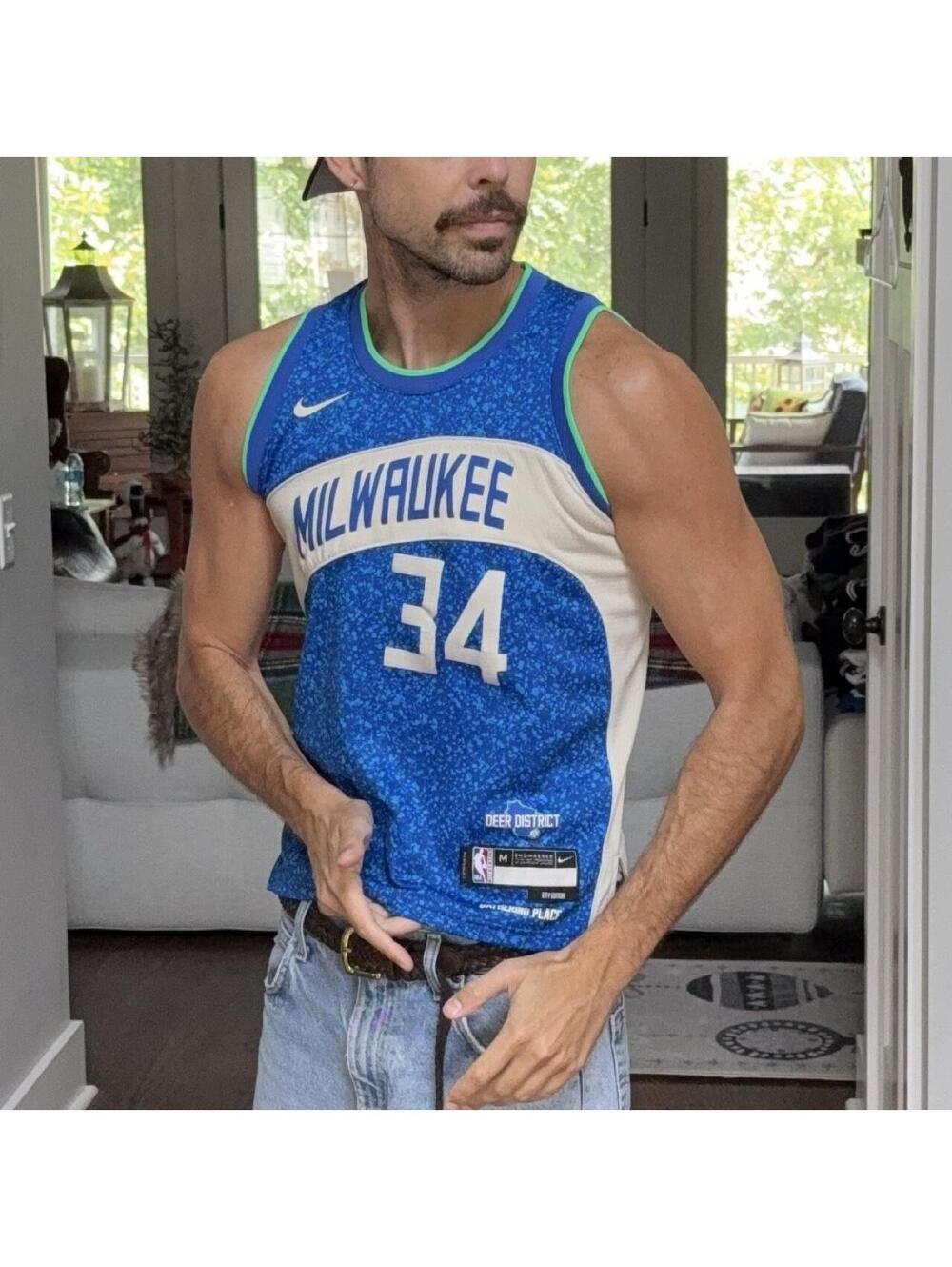 Nike Milwaukee Bucks Giannis City Edition Jersey 🏀